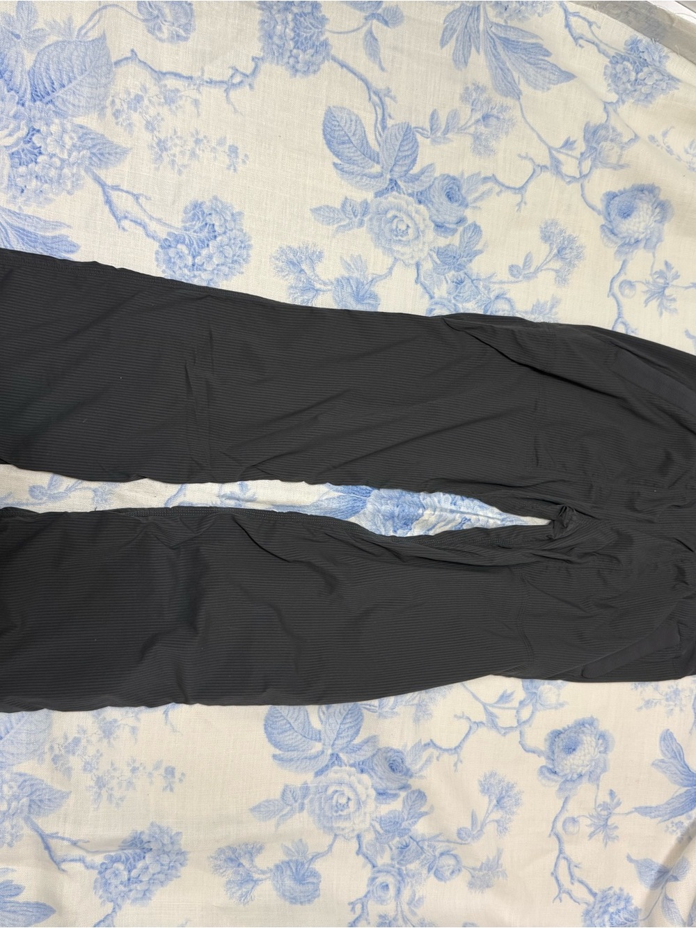 Gray Drawstring Active Shorts - Picture 3 of 6